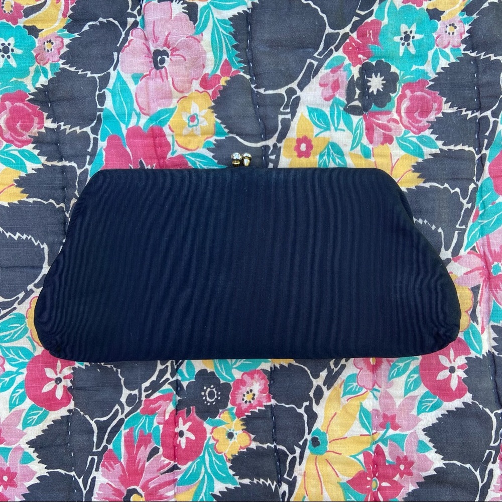 Vintage wool blend Garay black rhinestone kisslock purse clutch